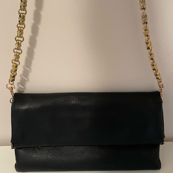 Urban Expressions Handbags - Urban Expressions Faux Leather Black Clutch with Gold Chain